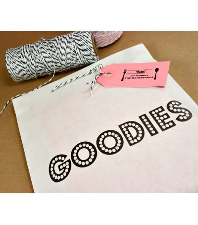 Torebki papierowe 3szt. ok.15,9x23,5cm - "Goodies" na białym tle - Whisker Graphic