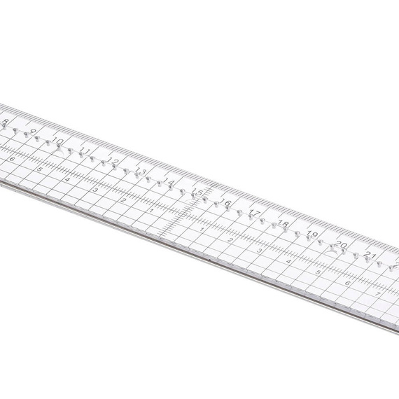 Linijka z metalową krawędzią 30cm - Studio Light