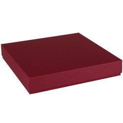 Pudełko pełne na kartkę kwadratowe czerwone - Rzeczy z papieru