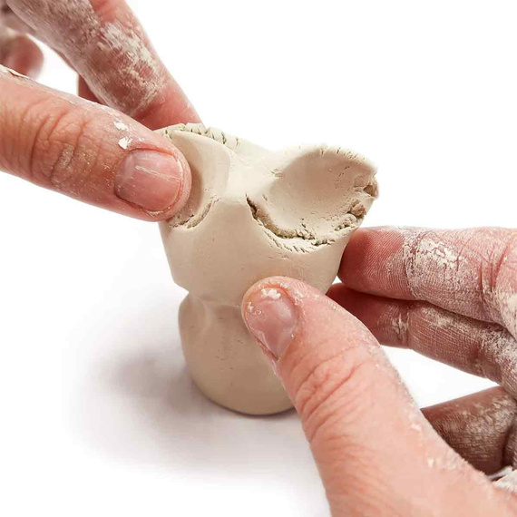 Zestaw kreatywny z gliną samoutwardzalną - miś i zwierzaki - farbki, narzędzia, pędzelki