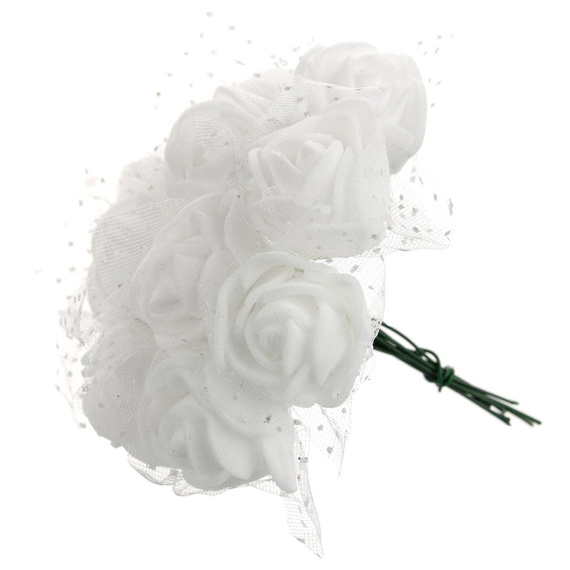 Kwiatki piankowe białe z tiulem