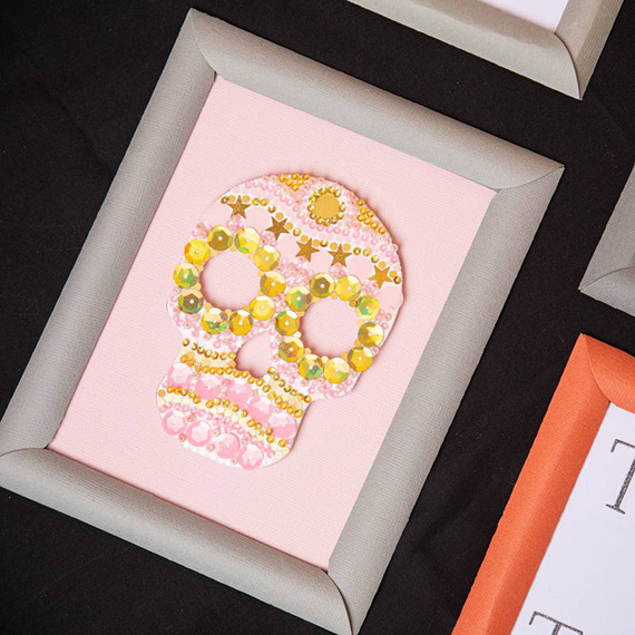 Wykrojnik Sizzix Bigz - Skull by Lisa Jones czaszka