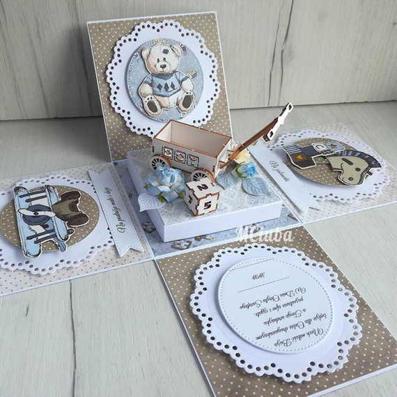 Pudełko exploding box czerwone 8x8x8 - Rzeczy z papieru