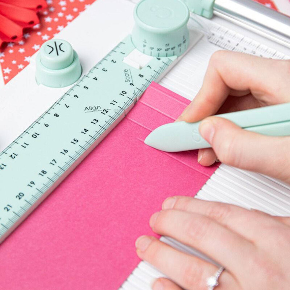 Tablica do bigowania z trymerem - Scoring Board & Trimmer Sizzix