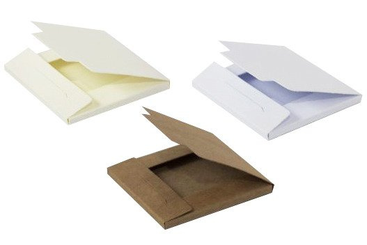 Pudełko kwadratowe mini kopertka kremowe 7x7 - Rzeczy z papieru