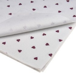 Filc 30x40cm biały w czerwone serduszka