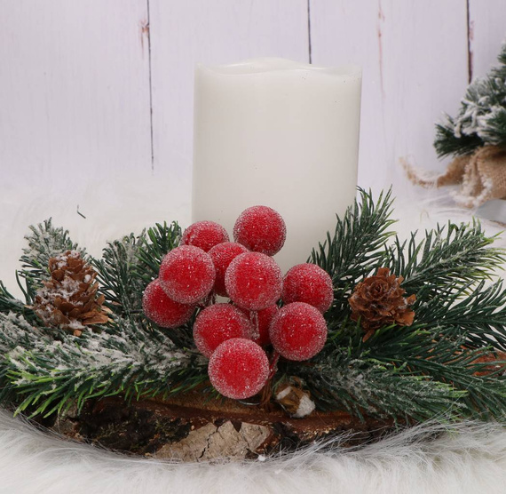 Kuleczki oszronione na druciku czerwone - ok. 6szt