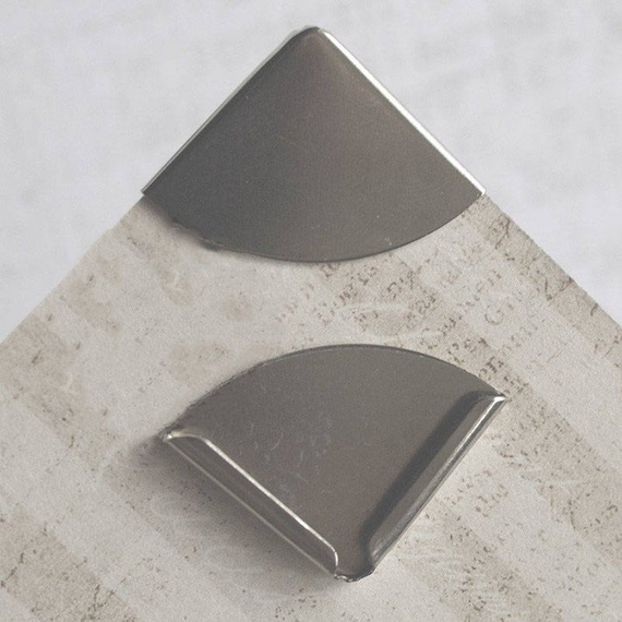 Narożnik metalowy A22B nikiel 1szt.