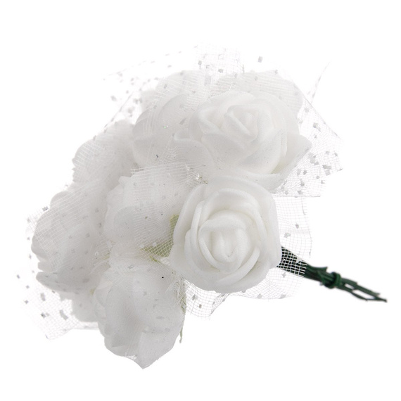 Kwiatki piankowe białe z tiulem