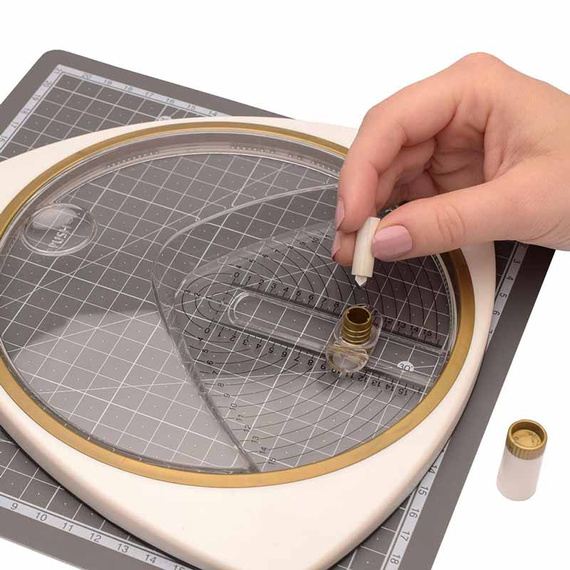 Narzędzie do wycinania kół Circle Cutter + mata - Vaessen Creative