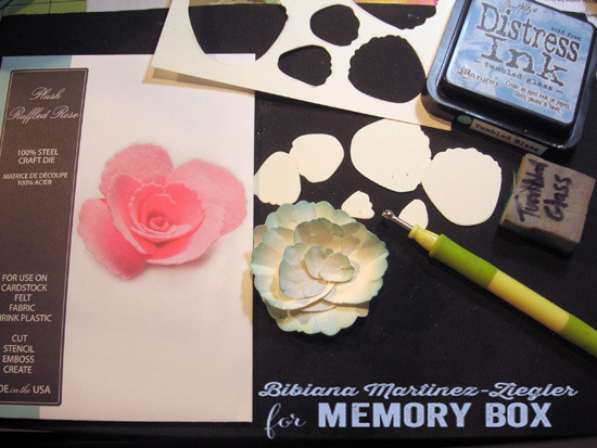Wykrojnik - Memory Box - Plush Ruffled Rose